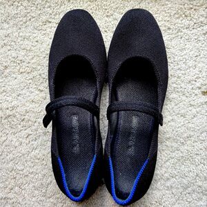 Rothys size 7 Mary Janes